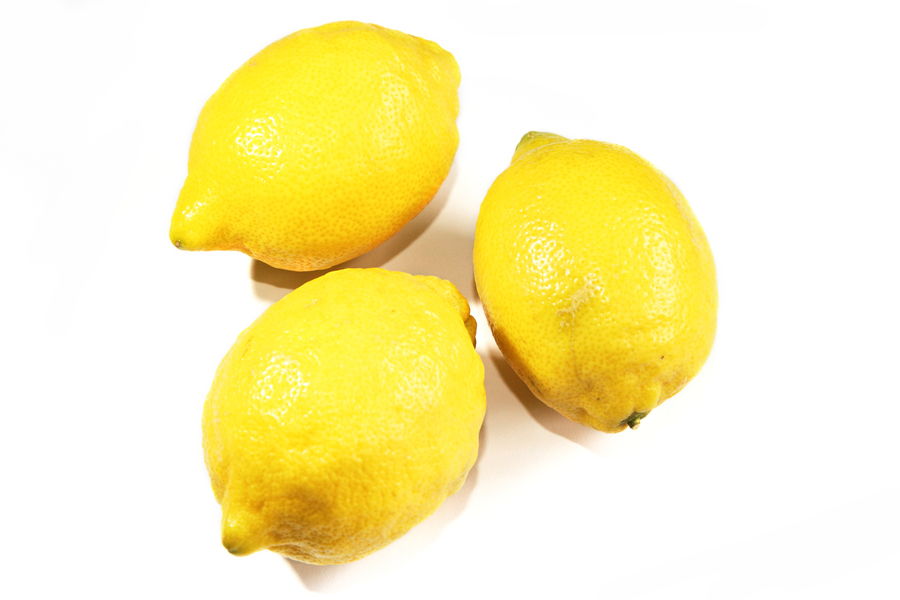 Zitronen enthalten Zitronensäure